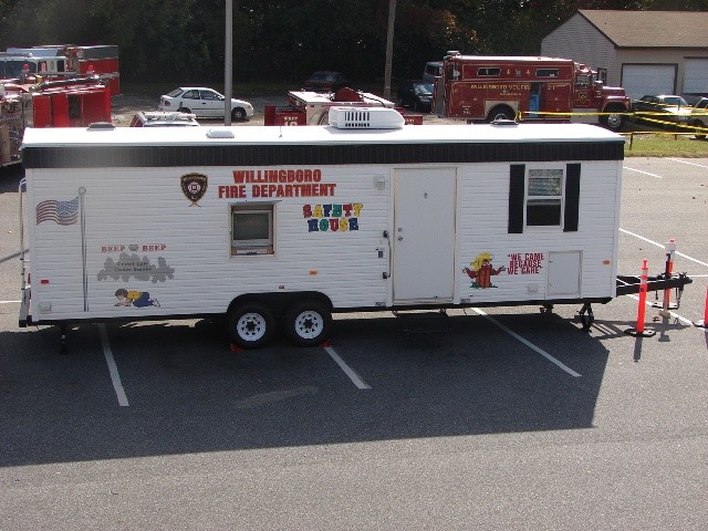 Fire Safety Trailer - 2007 Scotty 35'